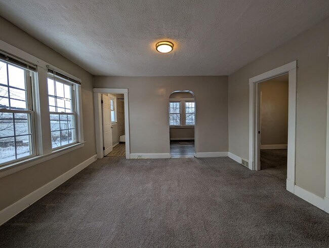 Photo - 1476 W 107th St Unit 1476 W 107th Upper