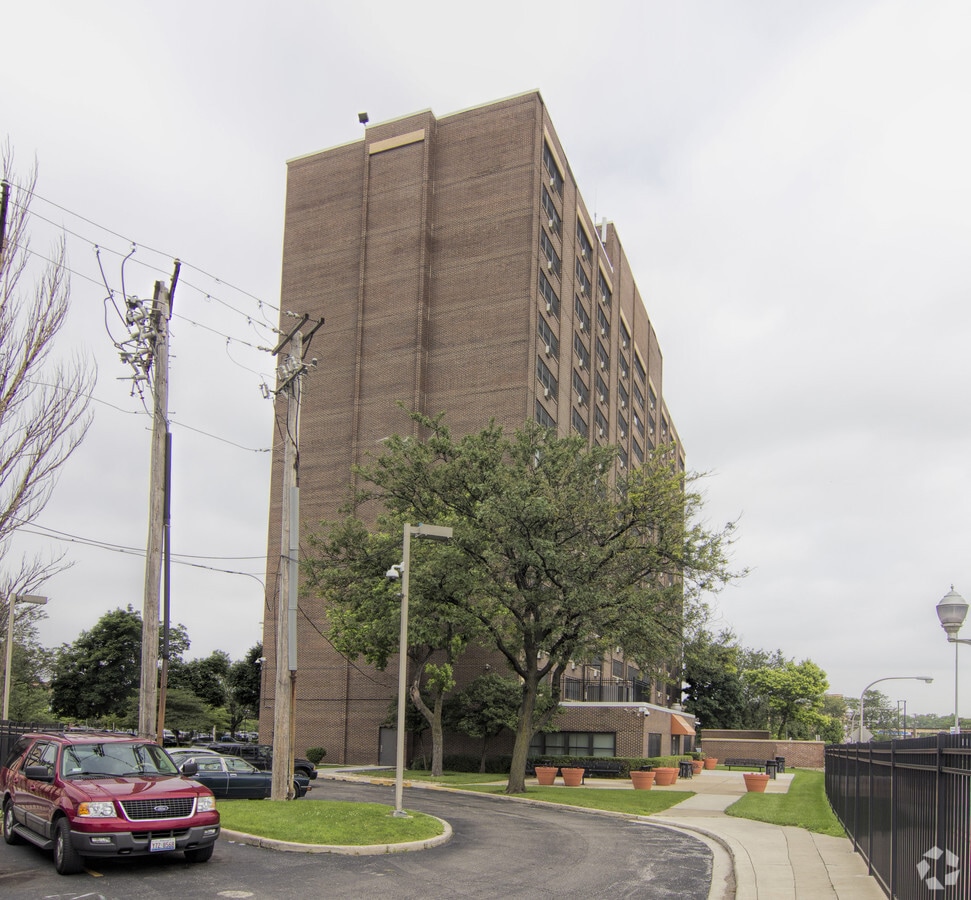Vivian Carter Apartments - Vivian Carter Apartments