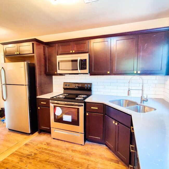 Photo - 2423 NW 31st St