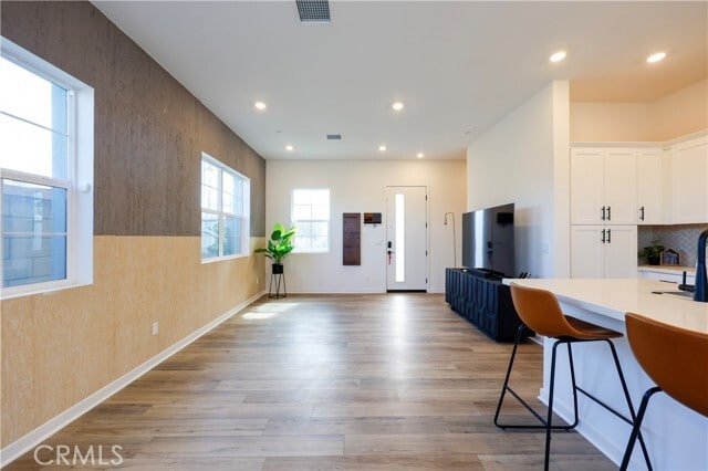 Photo - 4437 S Fairmount Pso