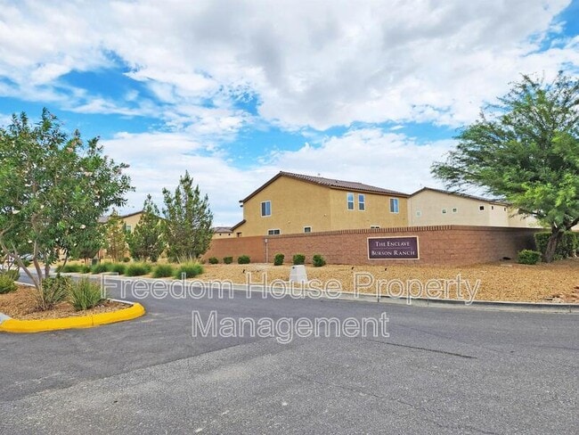 Photo - 3821 E Weld Ave