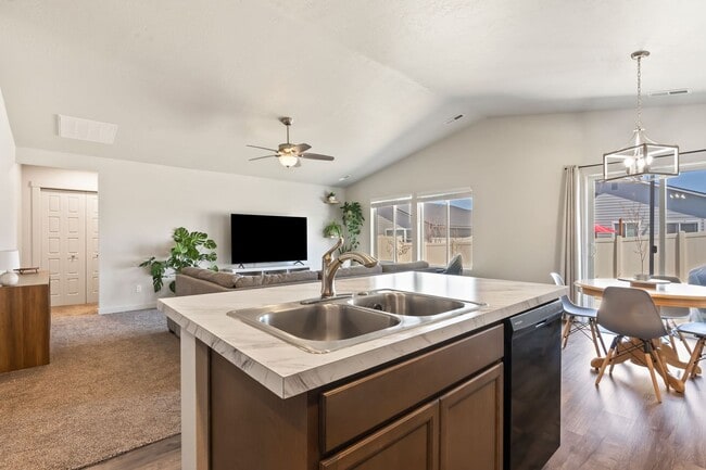 Photo - 3 Bedroom, 2 Bath Single Level Home in Desirable Meridian Location!