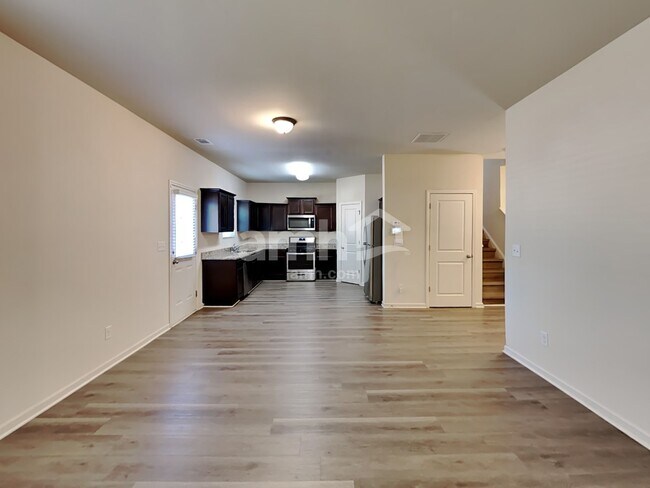 Photo - 4025 Clay Ct SE