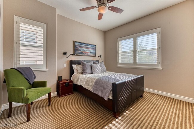 Building Photo - 9216 Tesoras Dr Unit 202