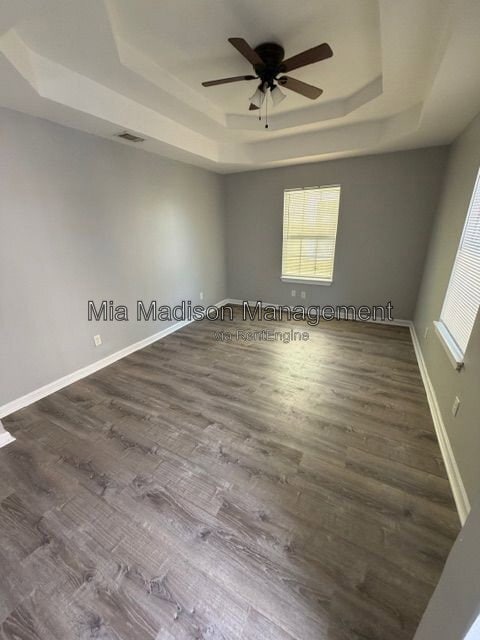 319 W 31st St