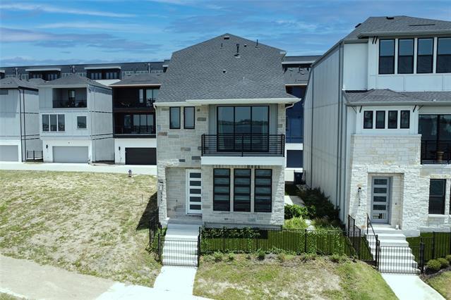 Photo - 528 Secretariat Dr