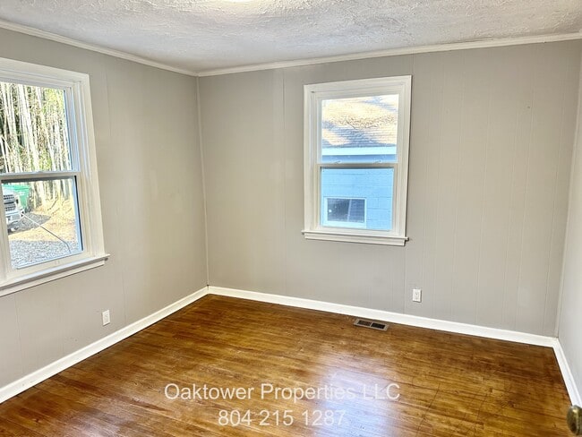 Photo - 801 Koch Ave