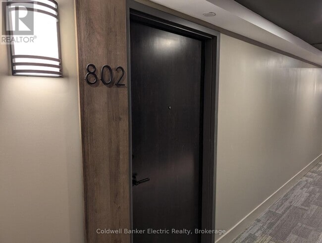 Photo - 195 Hunter St E Unit 802