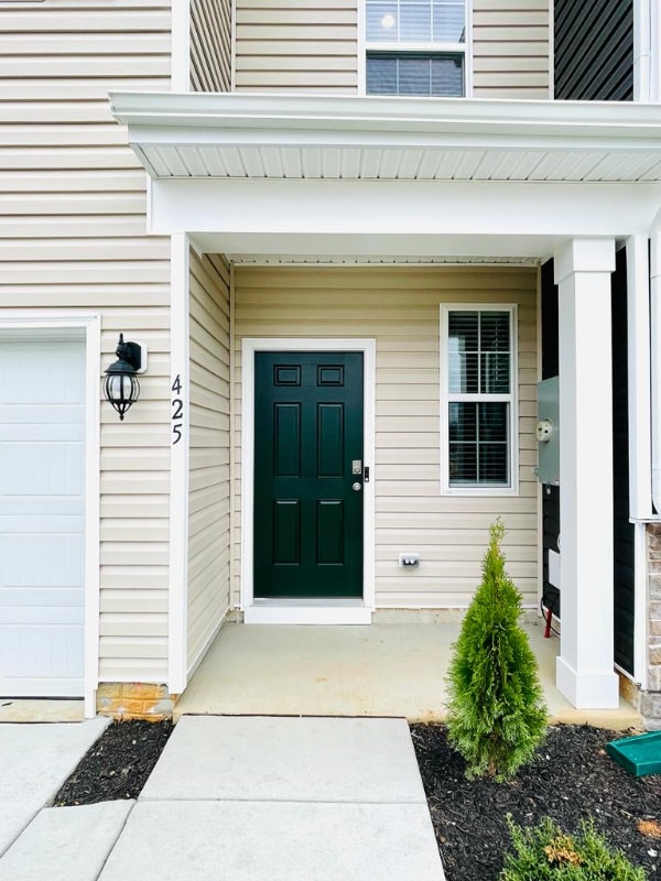 Photo - 425 Tevis St