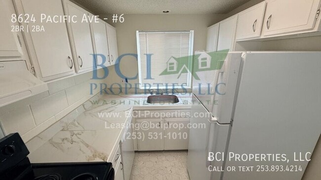 Building Photo - 8624 Pacific Ave S Unit #6
