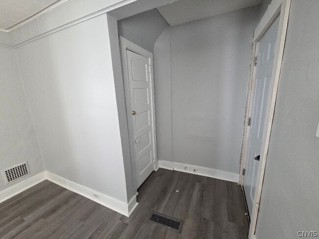 Photo - 112 Gale Ave