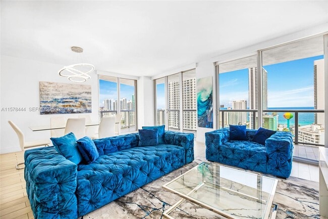 Building Photo - 2600 E Hallandale Beach Blvd Unit T2102