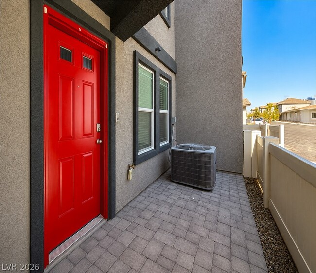 Photo - 3730 Celesta Vis Ave