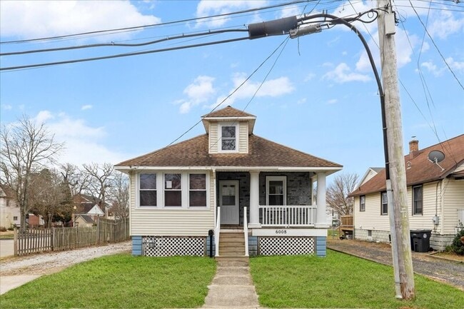 Photo - 6008 Second St.