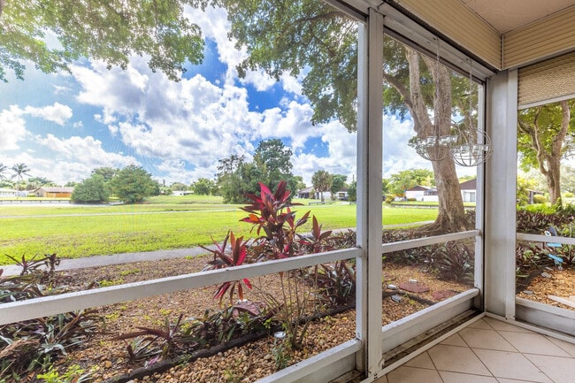 Building Photo - 9080 Lime Bay Blvd Unit 109