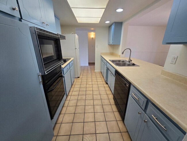 Photo - 2527 S Rita Ln