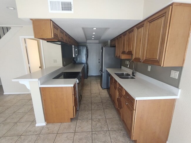 Photo - 4809 E Euclid Ave