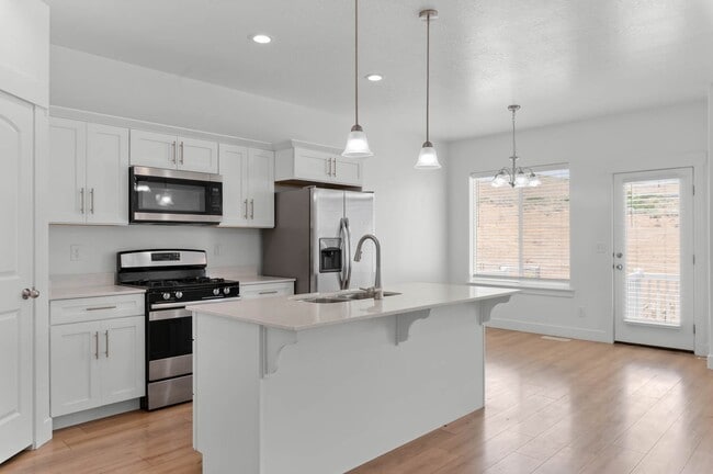 Photo - 16042 S Bodmin Way