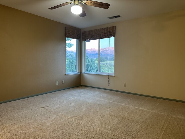 Photo - 1631 Shoshone Dr