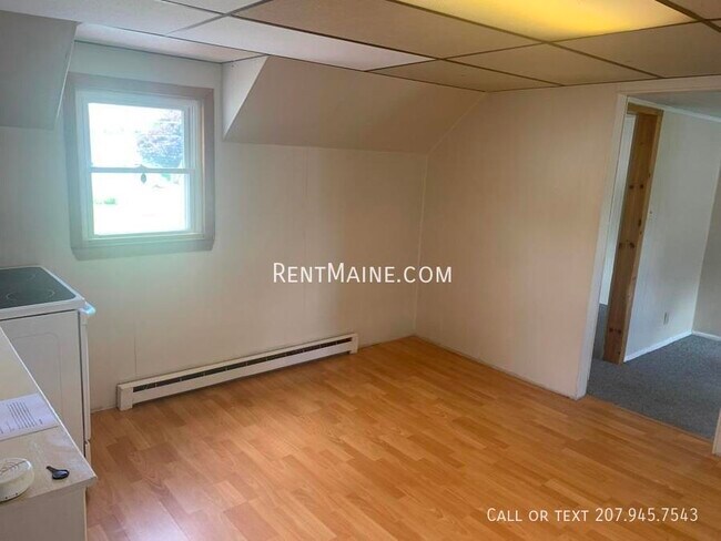 Photo - 589 Main St Unit 2
