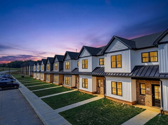 126 Luke Ct