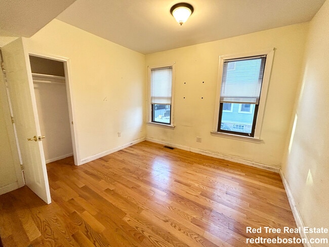 Photo - 1568 Tremont St Unit 1