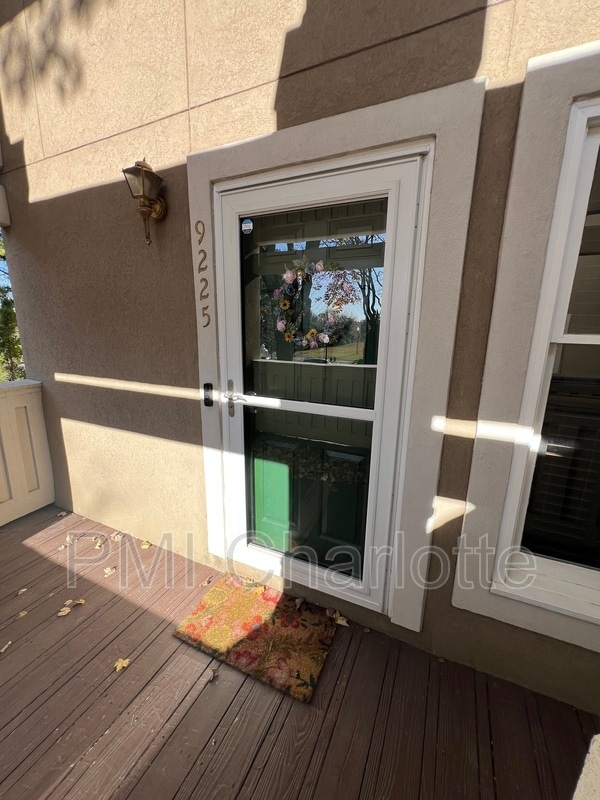 Photo - 9225 Ravenwing Dr