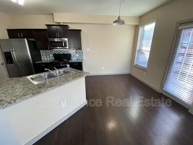 Photo - 3625 Valley Vista Dr Unit 603