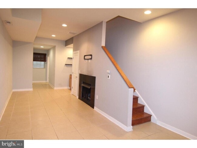 Photo - 1905 Kimball St