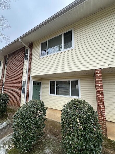 Photo - 2365 Champion Ct