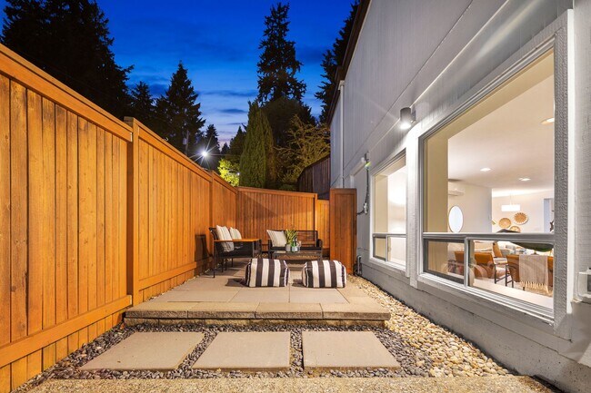 Photo - 9817 SE Shoreland Dr Unit 9819