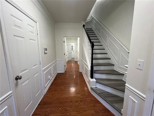 Photo - 2024 Merrimont Way