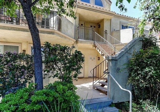 Photo - 24105 Del Monte Dr Unit 453