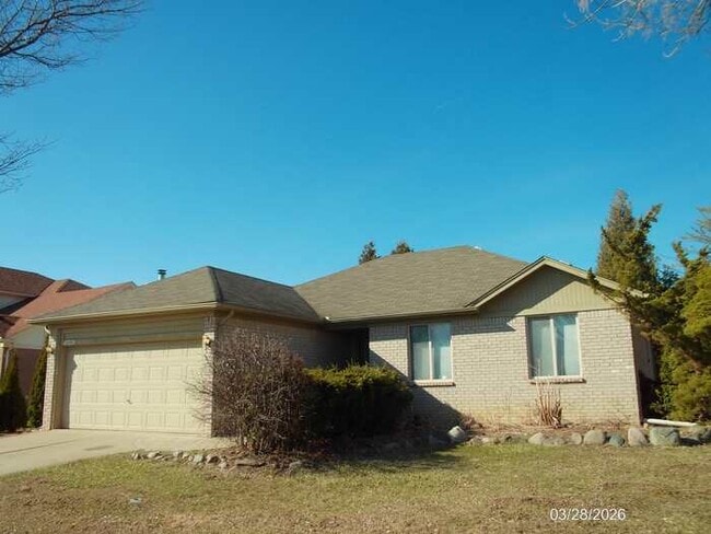 Photo - 2081 Newburgh Dr