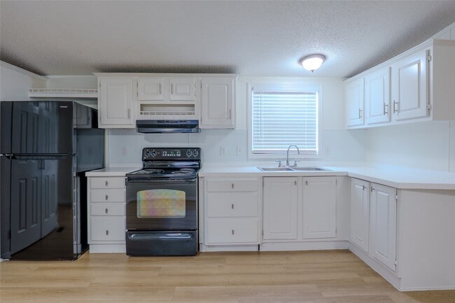 Photo - 20511 N Navasota St