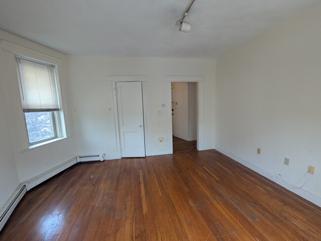 Photo - 15 Colborne Rd Unit 12