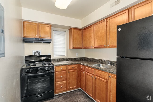 4BR, 1.5BA - 811SF - Glenarden Apartments