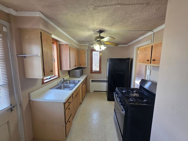 Photo - 3-bedroom, 1-bath home in Clairton, PA