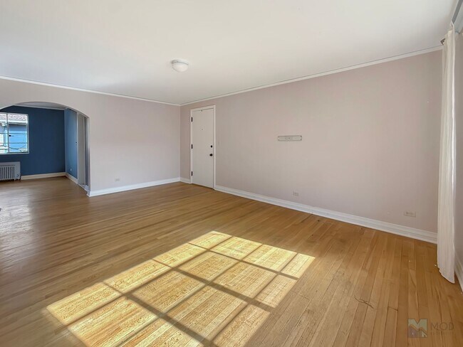 Photo - $0 DEPOSIT OPTION. CHARMING VINTAGE 1 BEDR... Unidad 4