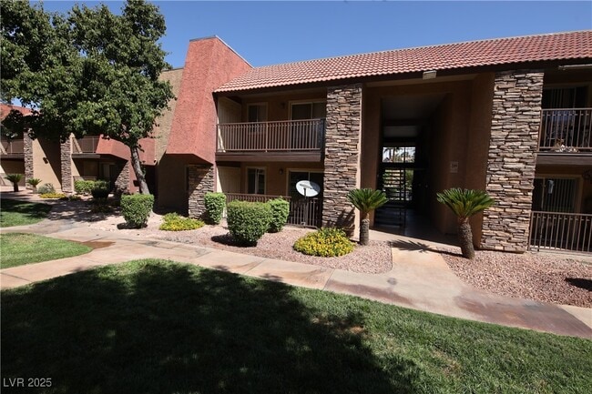 Building Photo - 5081 River Glen Dr Unit 115 Rental