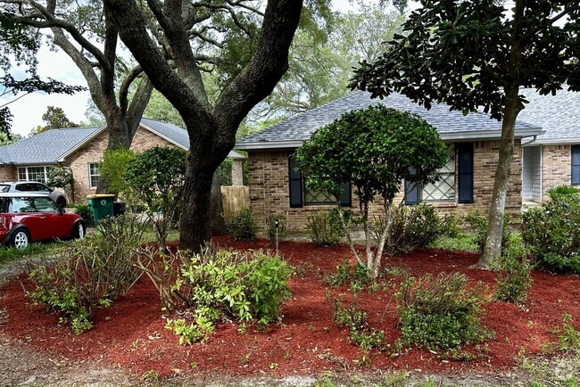 Building Photo - 109 Dominica Way Rental