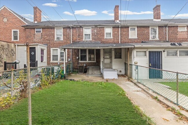 Photo - 1215 S Octagon Rd