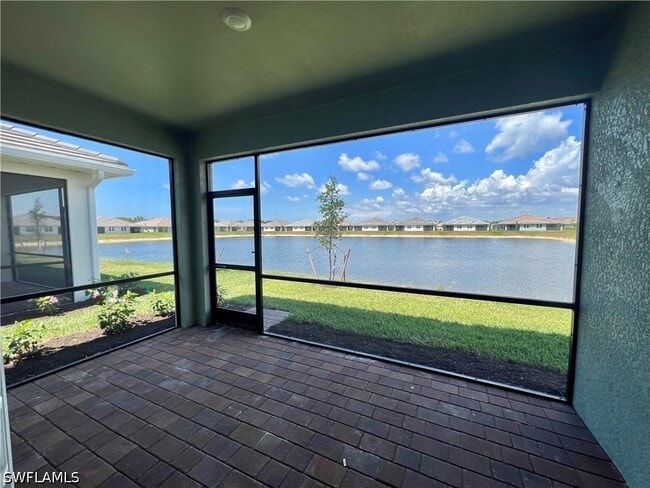 Photo - 842 Enbrook Lp