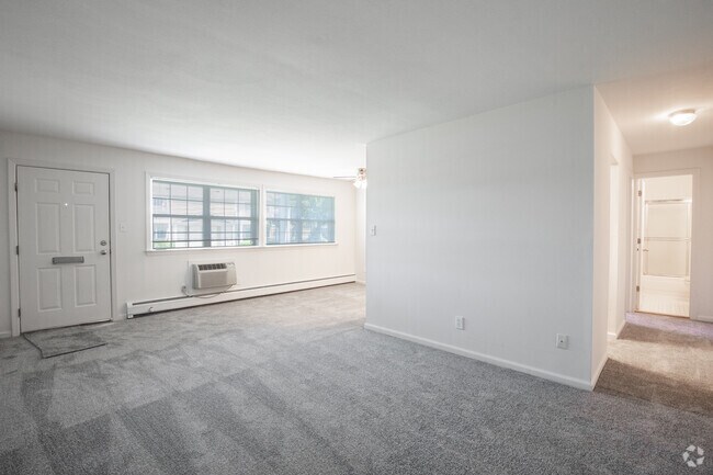 1 BR, 1 BA - 608 PIES CUADRADOS