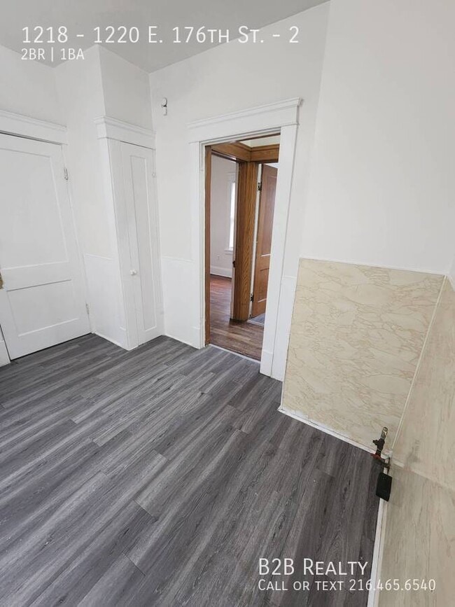 Photo - 1218-1220 E 176th St Unidad 2