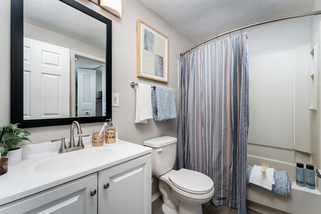 Hunters Court Townhomes