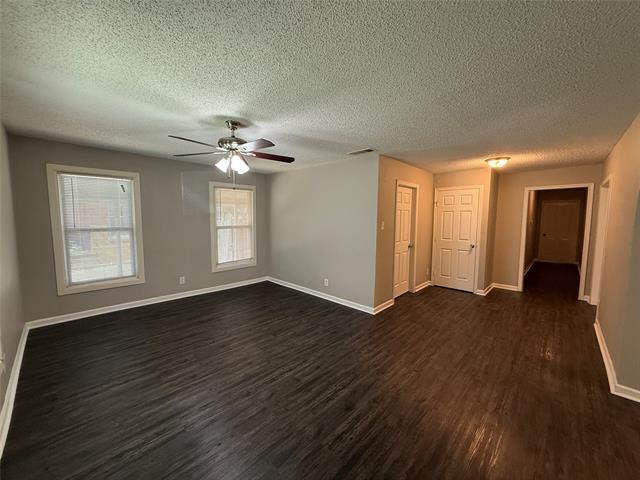 Photo - 1715 W Elm St