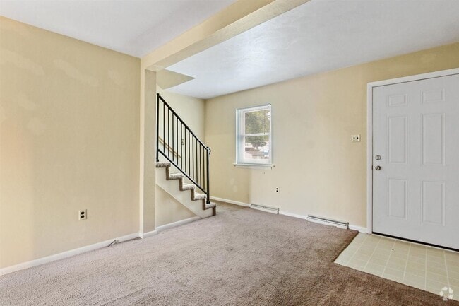Building Photo - Coming Soon - 2 Bedrooms 1 bath - Dallasto... Rental