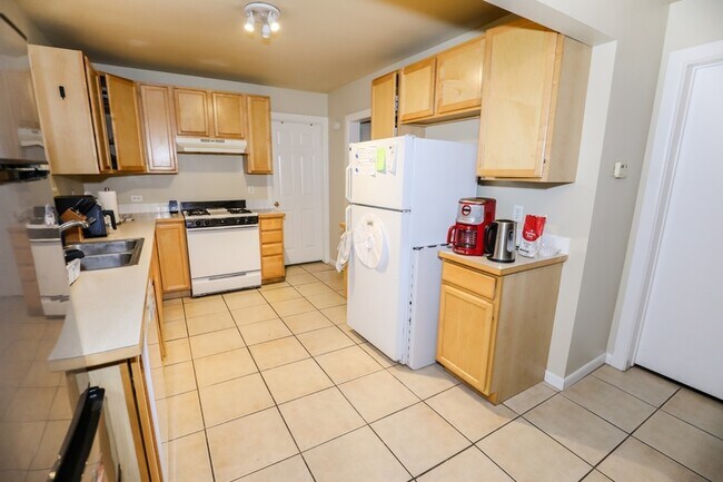 Photo - 1017 E Augusta Ave