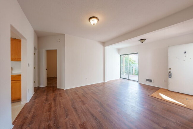 Photo - 404 21st Ave Unidad #A Rental